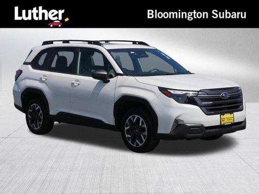 Crystal White Pearl 2025 Subaru Forester Premium