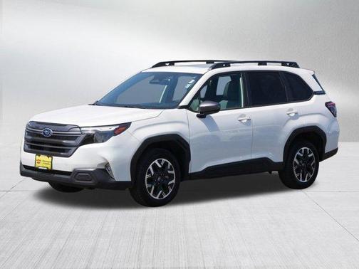 Crystal White Pearl 2025 Subaru Forester Premium