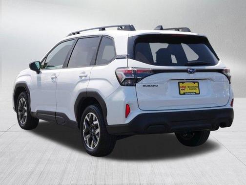 Crystal White Pearl 2025 Subaru Forester Premium