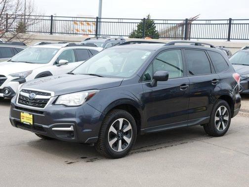 Dark Gray Metallic 2018 Subaru Forester 2.5i Premium