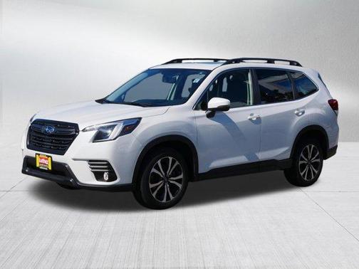 Crystal White Pearl 2023 Subaru Forester Limited
