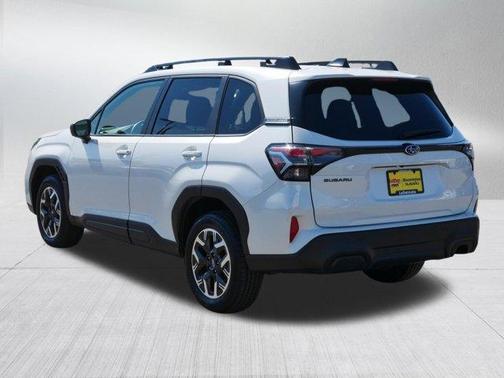 Crystal White Pearl 2025 Subaru Forester Premium