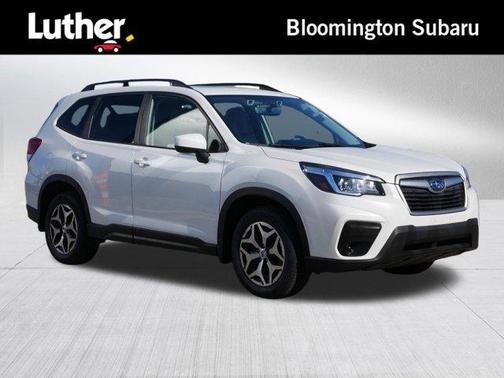 Crystal White Pearl 2020 Subaru Forester Premium