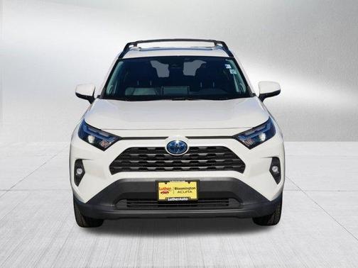 2022 Toyota RAV4 Hybrid XLE Premium