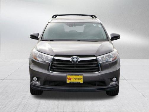 2016 Toyota Highlander Limited Platinum