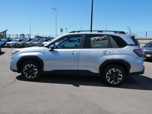 Ice Silver Metallic 2025 Subaru Forester Premium