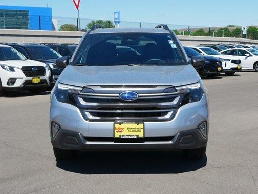 Ice Silver Metallic 2025 Subaru Forester Premium