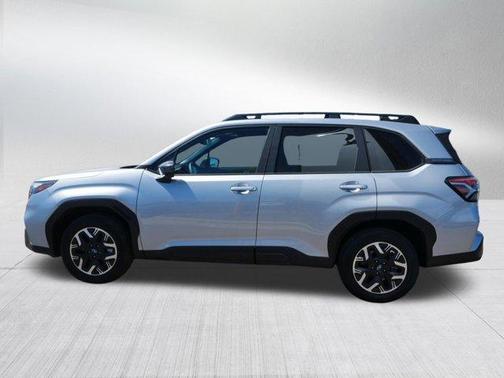 Ice Silver Metallic 2025 Subaru Forester Premium