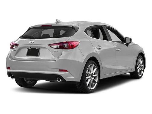 Snowflake White Pearl Metallic 2017 Mazda Mazda3 Grand Touring