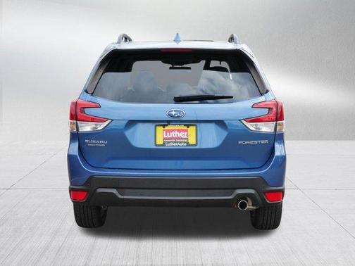 Horizon Blue Pearl 2023 Subaru Forester Limited