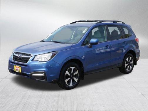 Quartz Blue Pearl 2017 Subaru Forester 2.5i Premium