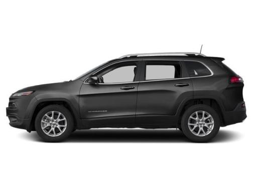 Brilliant Black Crystal Pearlcoat 2015 Jeep Cherokee Latitude