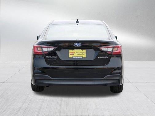 Crystal Black Silica 2025 Subaru Legacy Premium