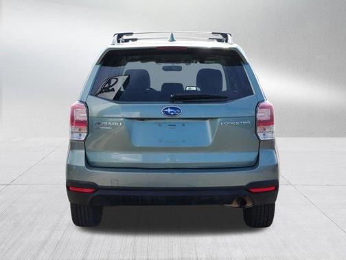 Jasmine Green Metallic 2018 Subaru Forester 2.5i Premium