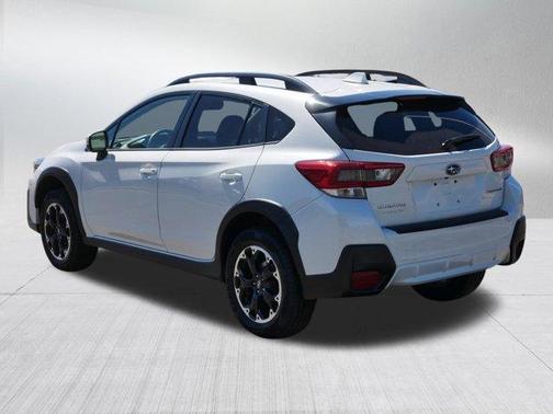 Crystal White Pearl 2022 Subaru Crosstrek Premium