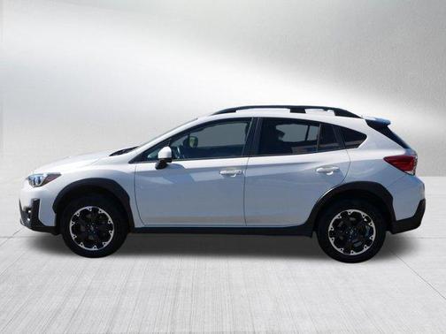 Crystal White Pearl 2022 Subaru Crosstrek Premium