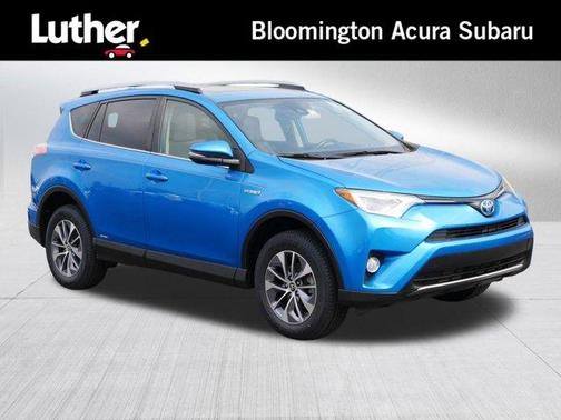 2017 Toyota RAV4 Hybrid XLE
