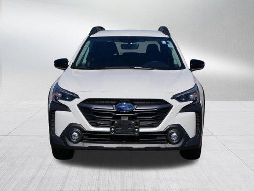 Crystal White Pearl 2024 Subaru Outback Premium