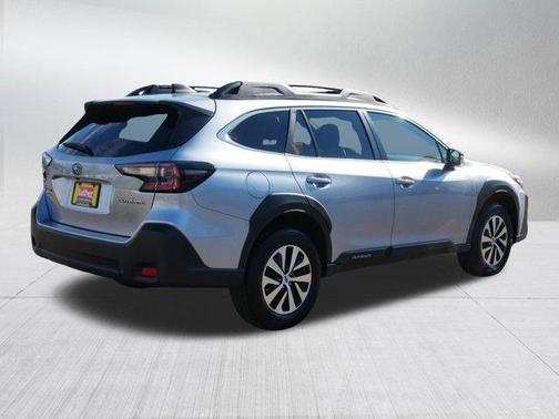 Ice Silver Metallic 2023 Subaru Outback Premium