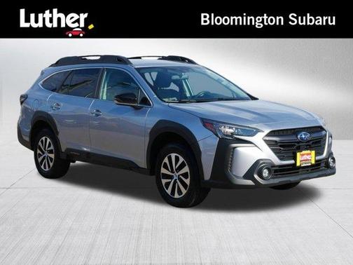 Ice Silver Metallic 2023 Subaru Outback Premium