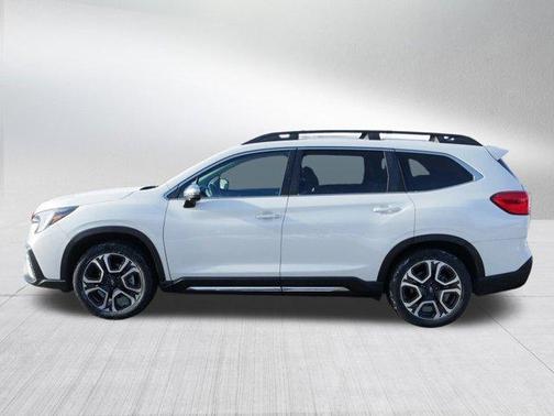 2023 Subaru Ascent Limited 8-Passenger