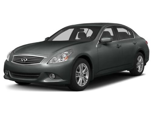 2015 INFINITI Q40 Base