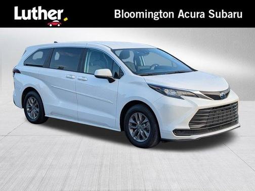 Ice 2024 Toyota Sienna LE