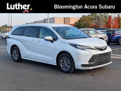 Ice 2024 Toyota Sienna LE