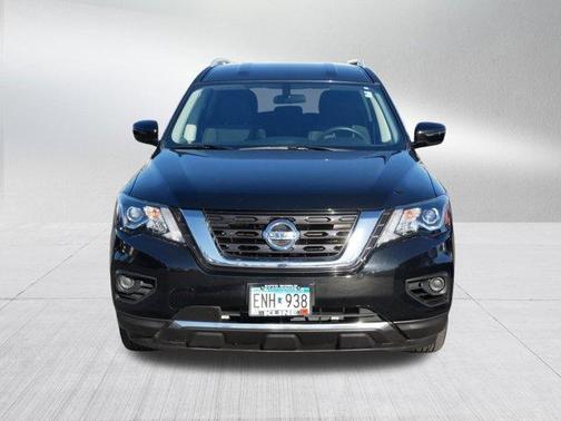 2020 Nissan Pathfinder S