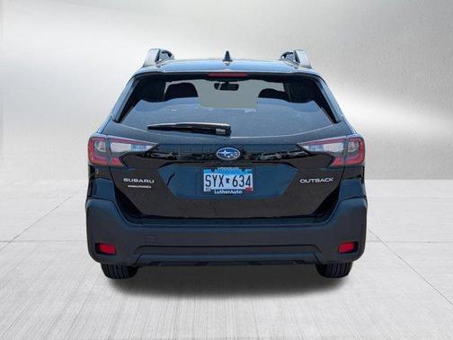 Crystal Black Silica 2025 Subaru Outback Premium
