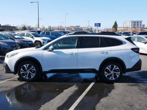 2020 Subaru Outback Touring XT