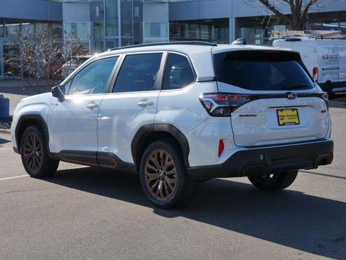 Crystal White Pearl 2025 Subaru Forester Hybrid Sport