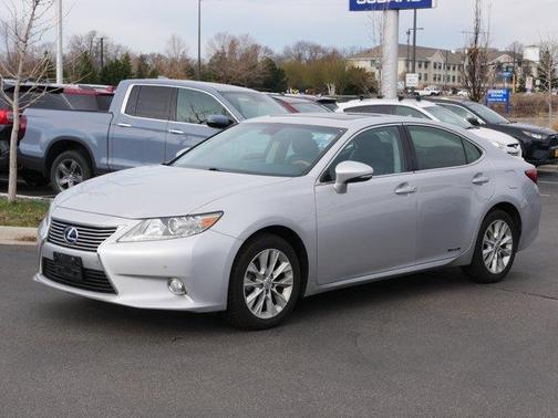 2013 Lexus ES 300h Base
