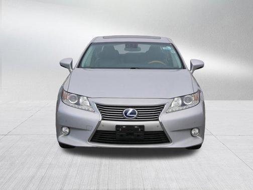 Silver Lining Metallic 2013 Lexus ES 300h Base