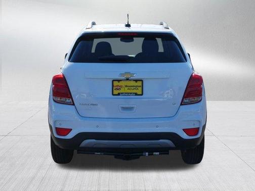 Summit White 2020 Chevrolet Trax LT