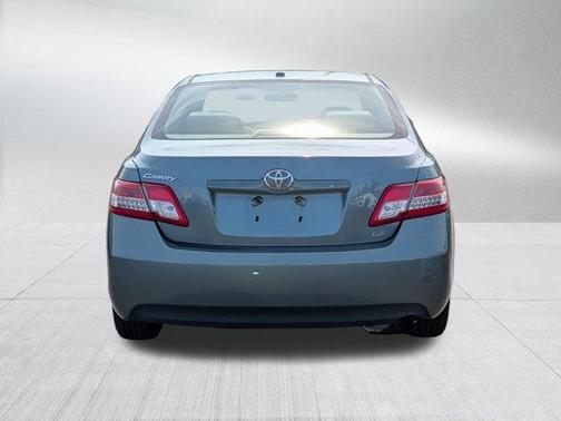 Aloe Green Metallic 2011 Toyota Camry LE