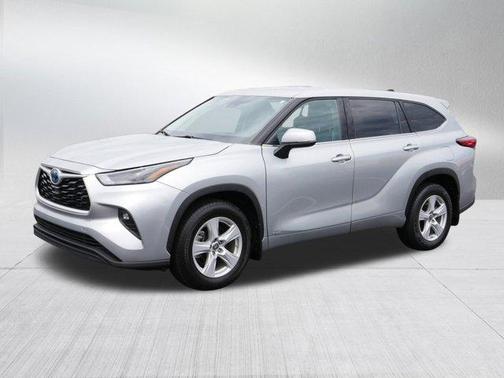 2022 Toyota Highlander Hybrid LE