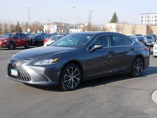 2024 Lexus ES 300h Luxury