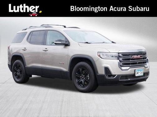 2022 GMC Acadia AT4