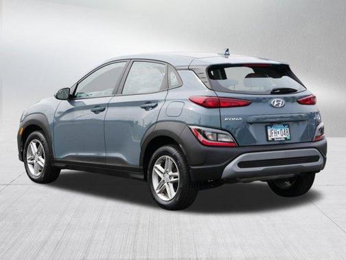 2022 Hyundai KONA SE