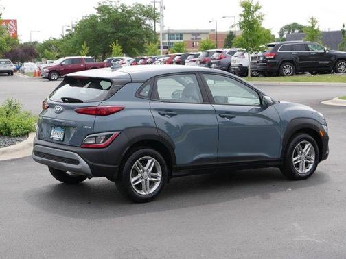 2022 Hyundai KONA SE