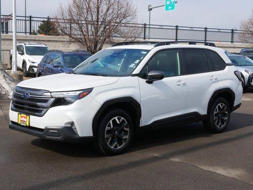 2025 Subaru Forester Premium