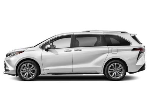 2022 Toyota Sienna Platinum 7 Passenger