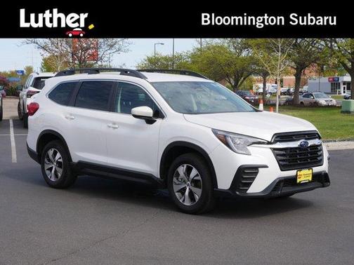 Crystal White Pearl 2025 Subaru Ascent Premium