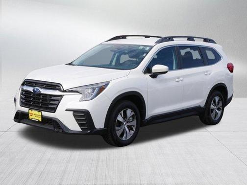 Crystal White Pearl 2025 Subaru Ascent Premium
