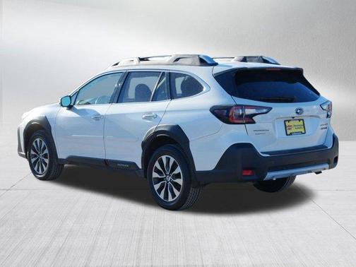 2023 Subaru Outback Touring XT