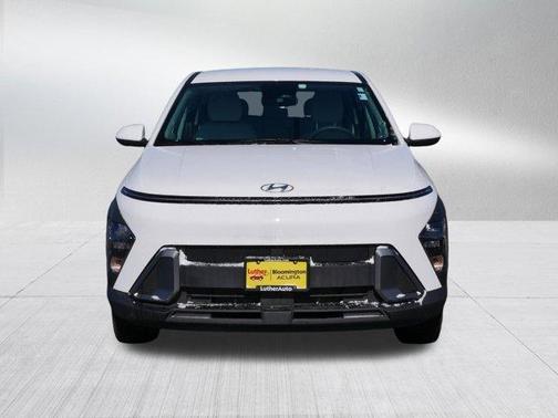 2024 Hyundai KONA SE