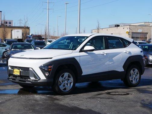 2024 Hyundai KONA SE