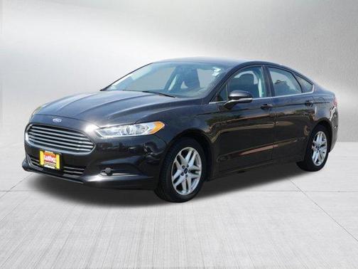 Tuxedo Black Metallic 2014 Ford Fusion SE
