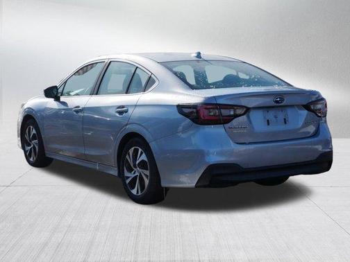 2022 Subaru Legacy Base (CVT)